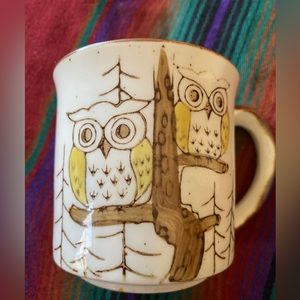 VTG. Speckled Stoneware unmarked Owl Mug!